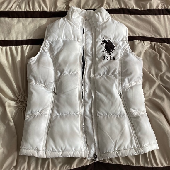 Jackets & Blazers - ⛔️SOLD⛔️US Polo Winter Vest Woman Small